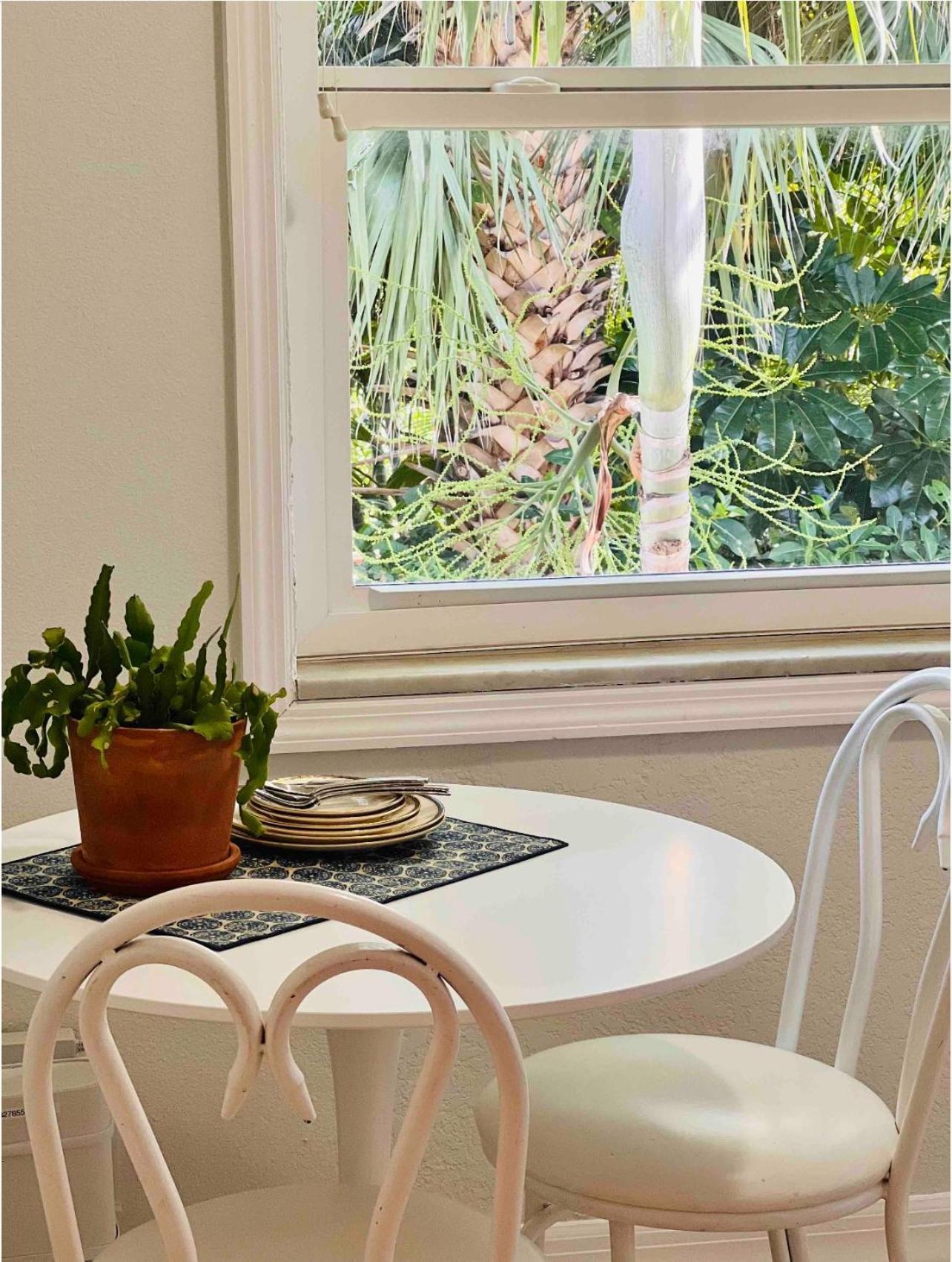 Fernando Flats Apartment Palm Beach Shores
